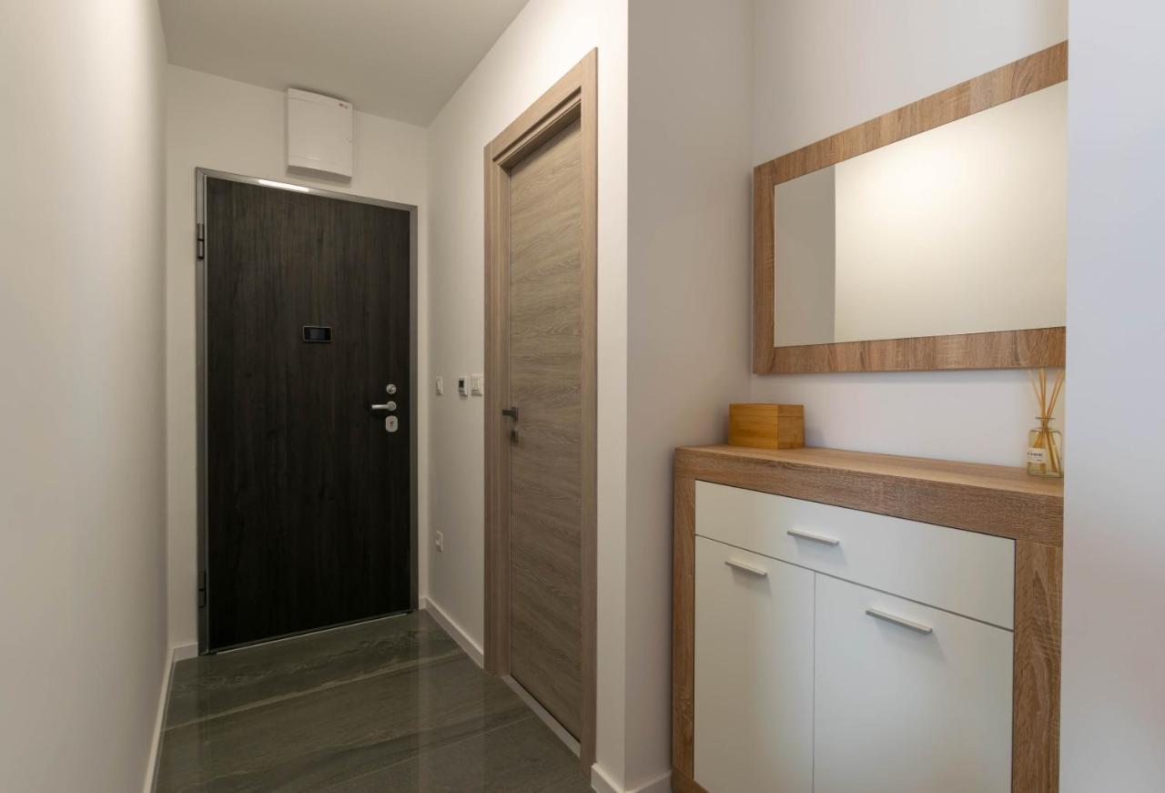 Empress Apartment Split Luaran gambar
